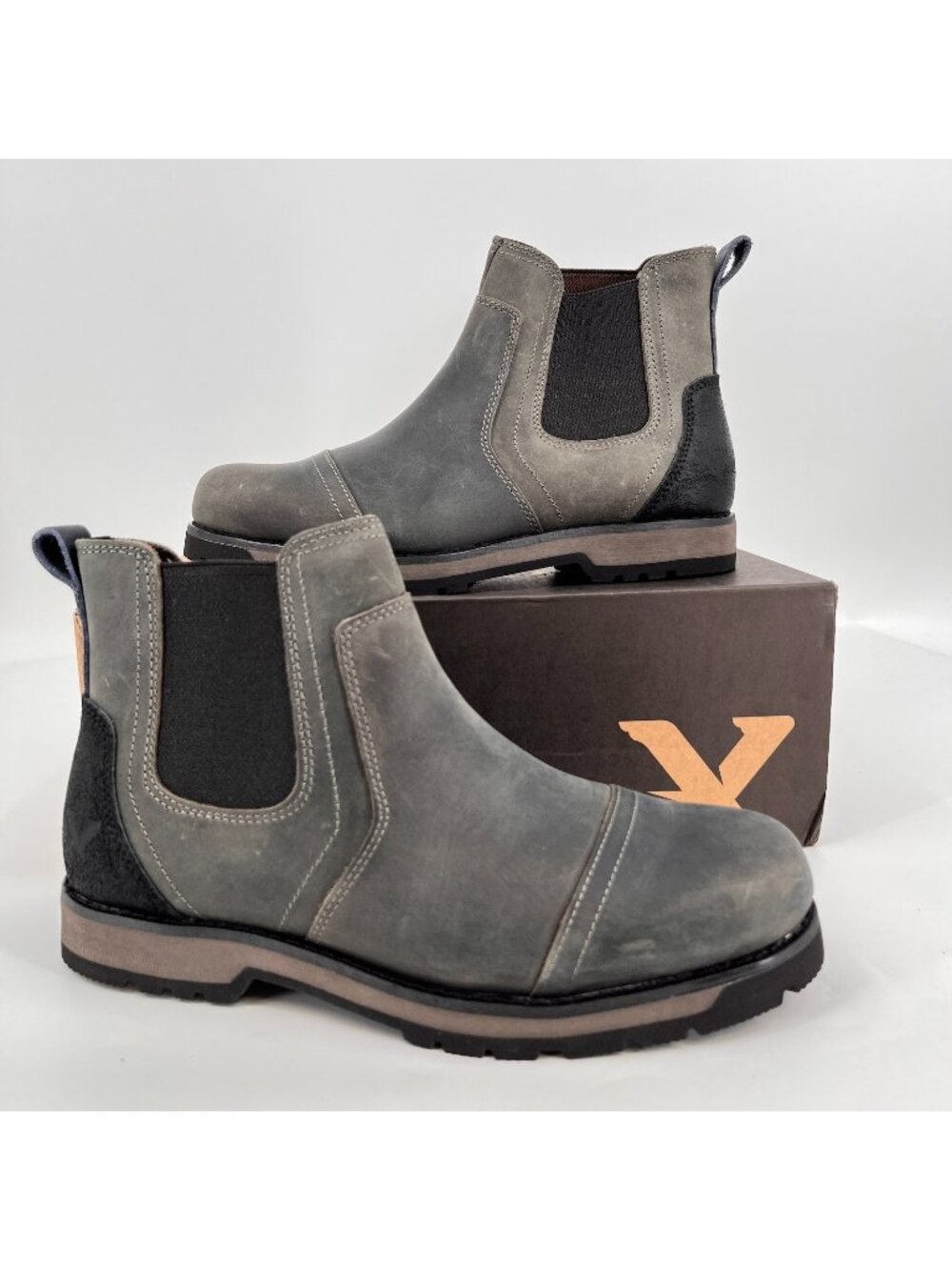 Territory Holloway Chelsea Boot Gray Size 8.5 Leather Pull-On Ankle Work